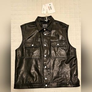 Brand New! Men's Stylish Black Leather Vest. size L